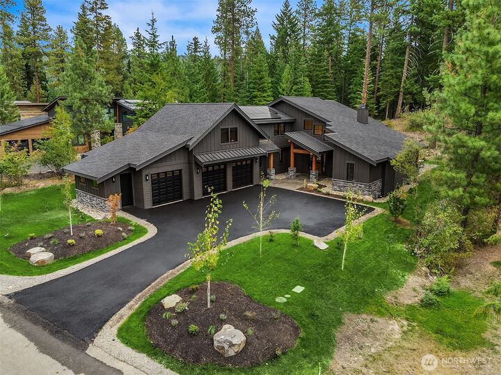 Property Photo:  220  Old Grove Trail  WA 98922 