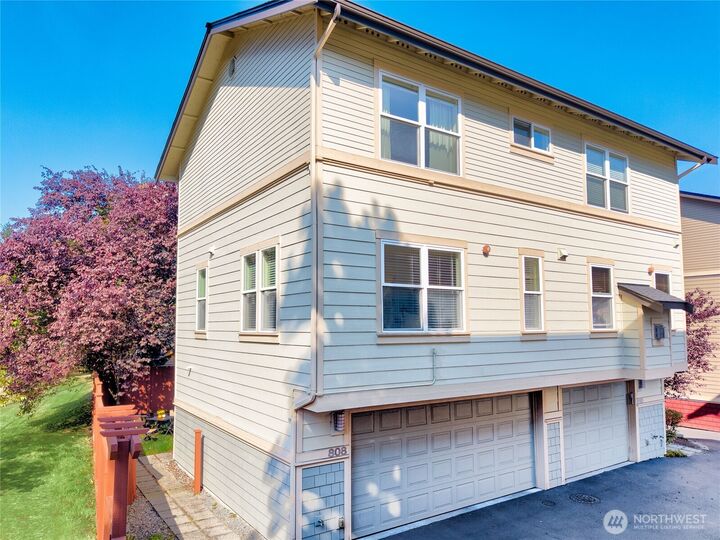 808 N 145th Lane  Shoreline WA 98133 photo