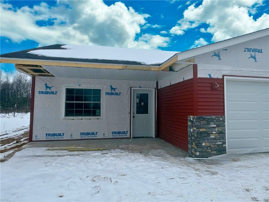 Property Photo:  1806 Dorret Road  WI 54703 