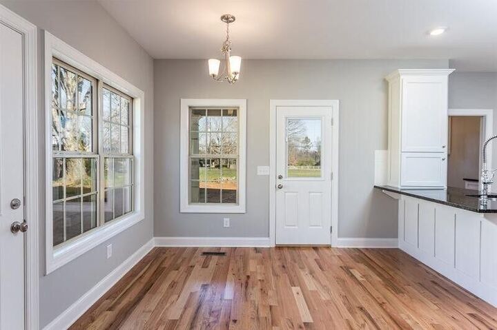 Property Photo: 2043 Volunteer Drive SW TN 37311
