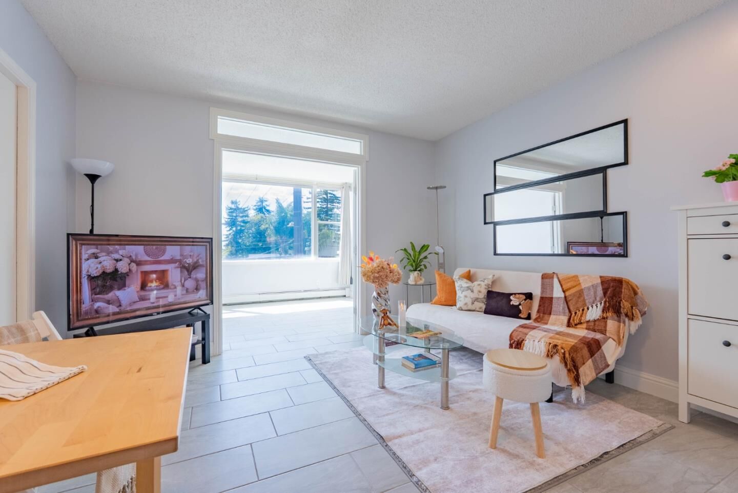 Property Photo:  2601 College Avenue 208  CA 94704 