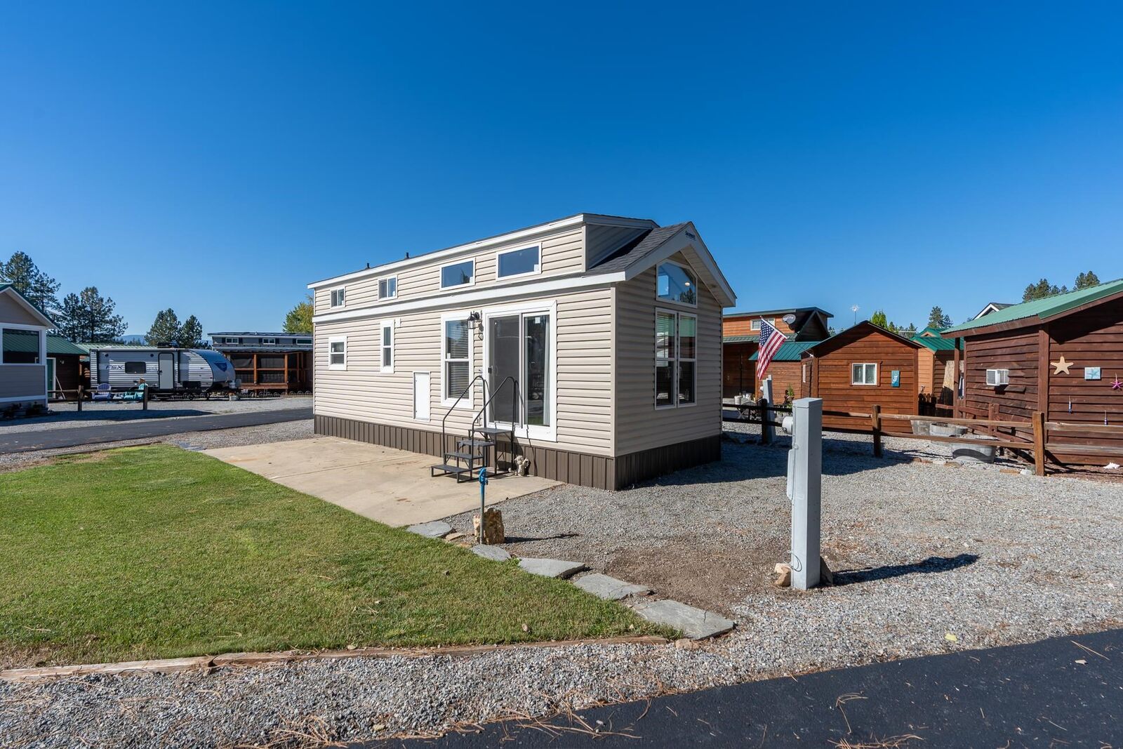 Property Photo:  16 Songbird Ln  WA 99180 