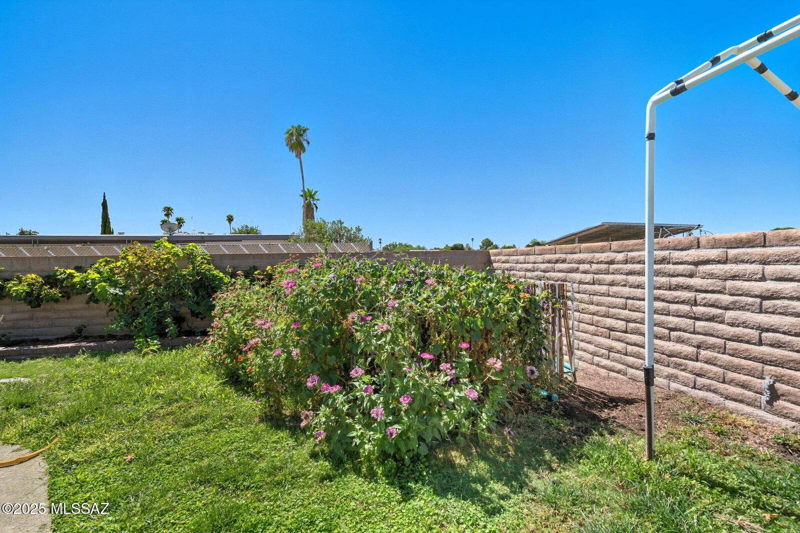 Property Photo:  8402 E Pima Street  AZ 85715 