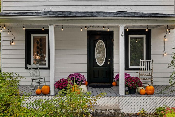 Property Photo: 4 O'Brien Street ON K0K 2M0