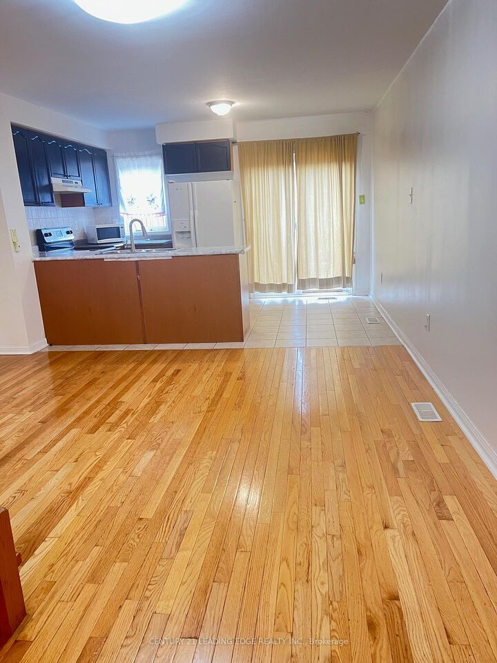 Photo de la propriété:  17 Coyote Crescent  ON M1B 6G9 