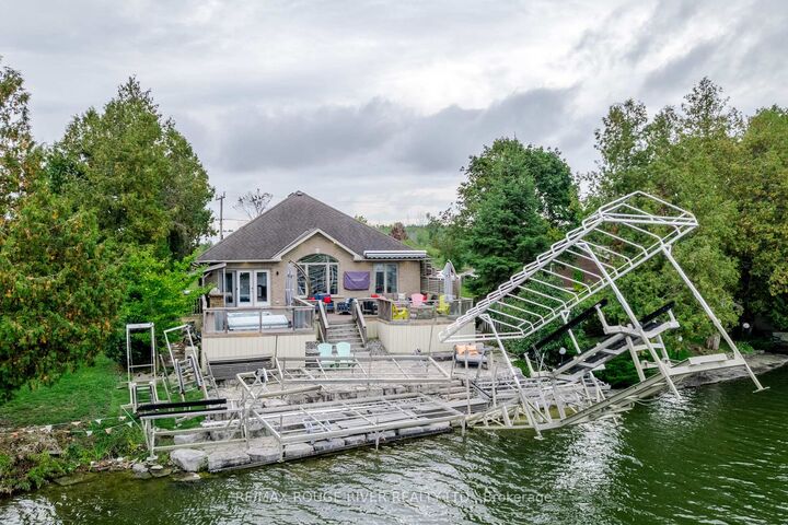 Property Photo:  145 Homewood Avenue  ON K0L 1Y0