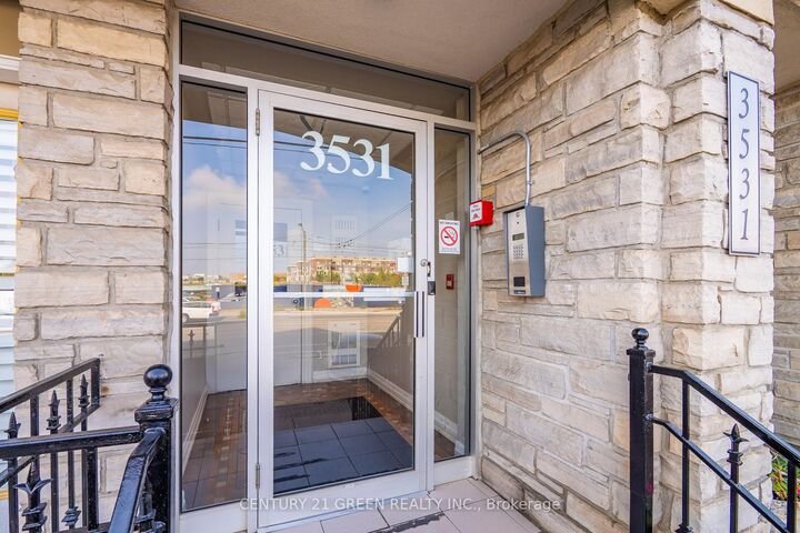 Photo de la propriété:  3531 Lake Shore Boulevard W 316  ON M8W 1P4 