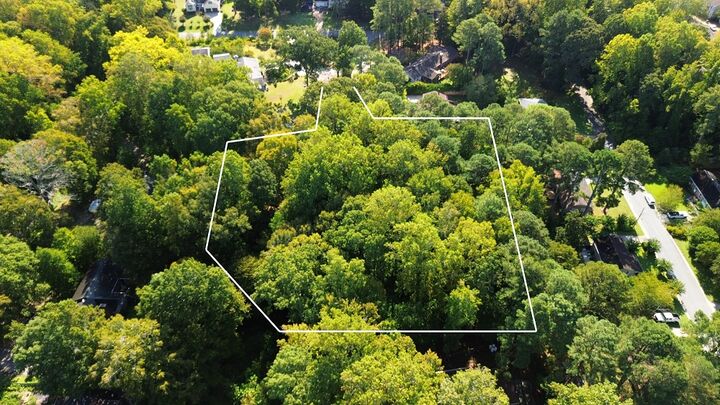 Property Photo:  105 Lorac Court  VA 23185 