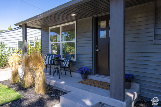 Property Photo:  1021 S Pueblo St  UT 84104 
