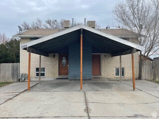 Property Photo: 3321 S Valcrest Dr UT 84119