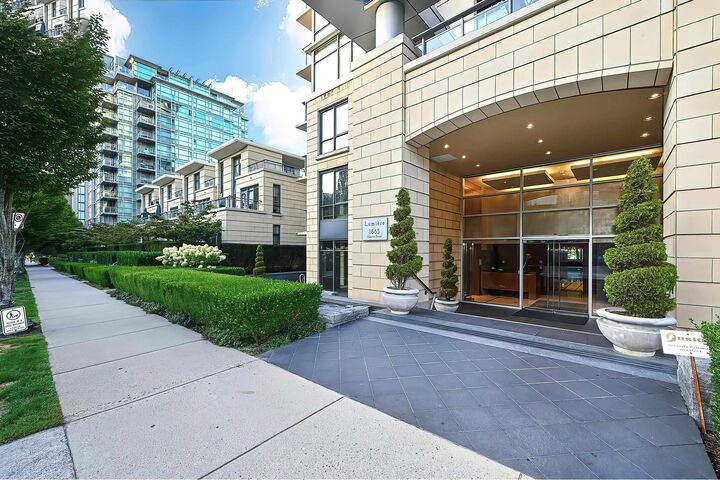 Property Photo: 1863 Alberni Street 301 BC V6G 3H8
