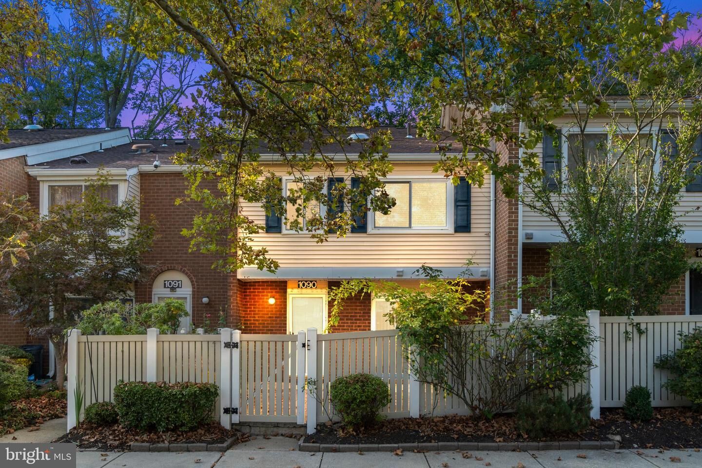 Property Photo:  1090 Corbridge Court  NJ 08043 