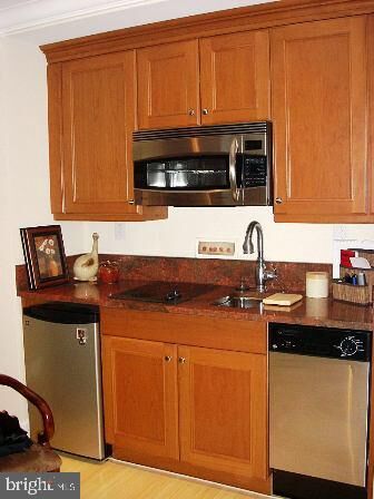 Property Photo:  1701 Locust Street 15 1717  PA 19103 