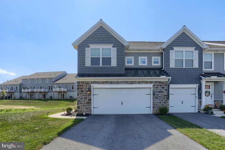 Property Photo:  86 Beech Tree Court  PA 17003 