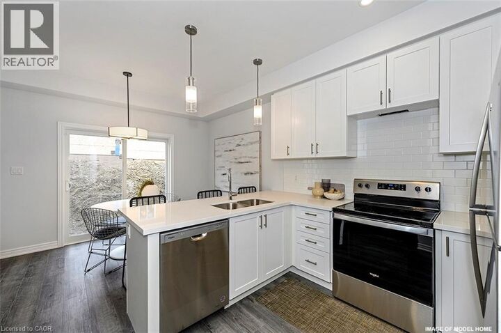 Property Photo: 205 Thames Way 29 ON L0R 1W0