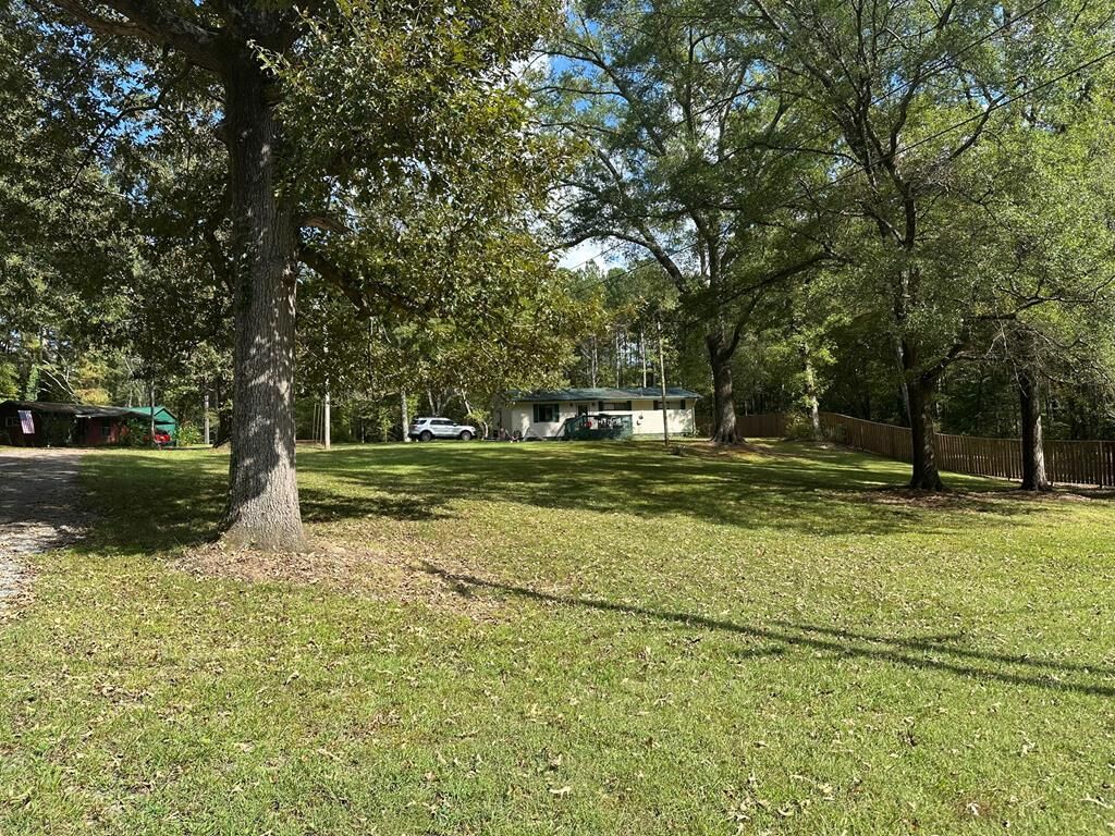Property Photo: 797 Carbondale Road GA 30720