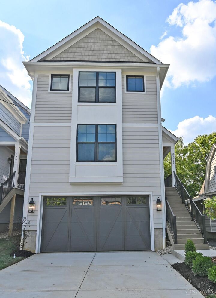 Property Photo:  3725 Drakewood Drive  OH 45209 
