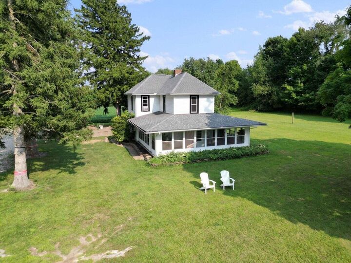 Property Photo:  10 Mt Zion NW Road  OH 43130 