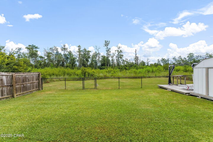 Property Photo:  2624 Avondale Court  FL 32404 