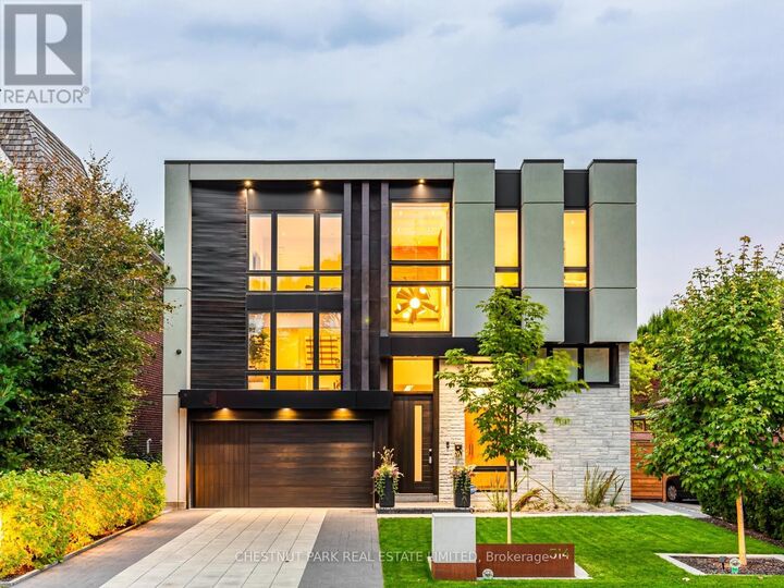 Photo de la propriété:  514 Douglas Avenue  ON M5M 1H5 