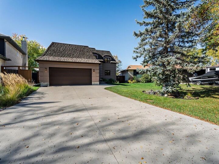 22 Manring Cove  Winnipeg MB R2J 3N6 photo