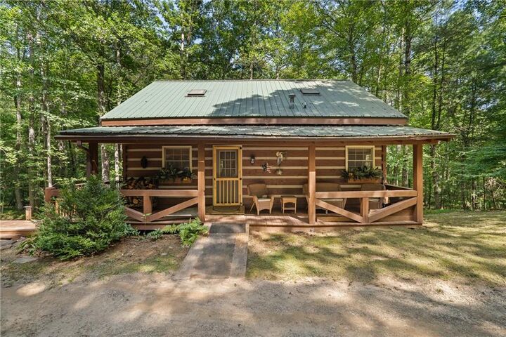 Property Photo:  136 Honeysuckle Way  GA 30513 