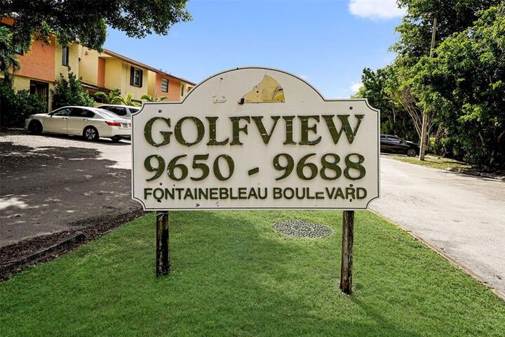 Property Photo: 9688 Fontainebleau Blvd 610 FL 33172