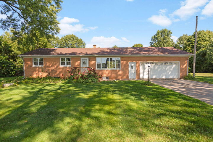 Property Photo:  865 W 200  IN 46350 