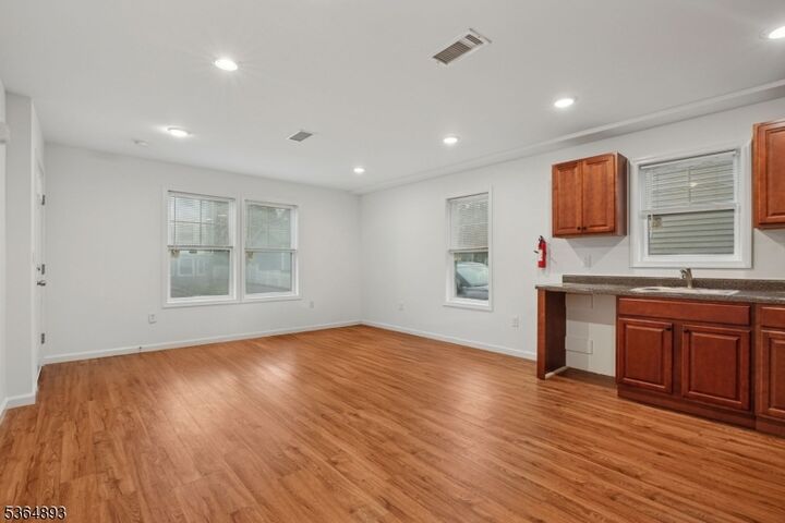 Property Photo:  87 N 18th St  NJ 07017 