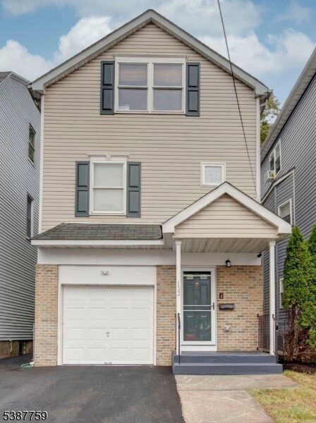 Property Photo:  133 N Day St  NJ 07050 