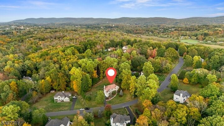 Property Photo:  14 Sabine Ln  NJ 07416 