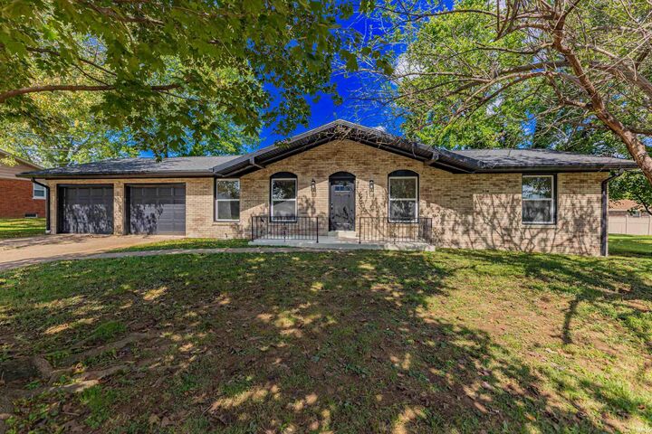 317 Kennedy Drive  Mount Vernon IN 47620 photo