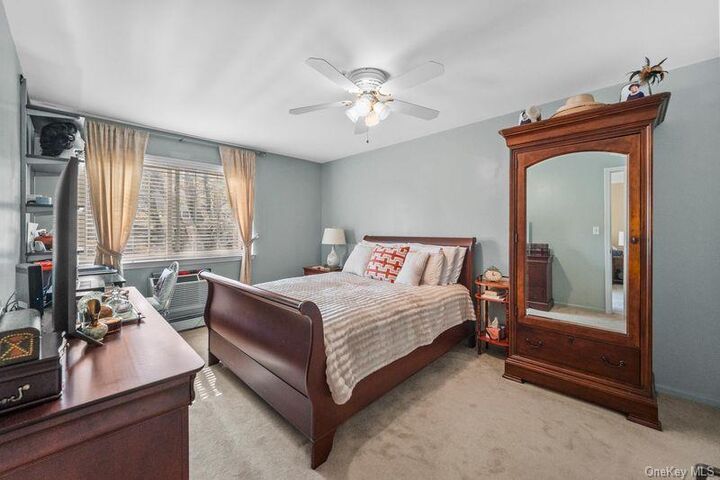 Property Photo:  500 Pondside Drive 2H  NY 10607 
