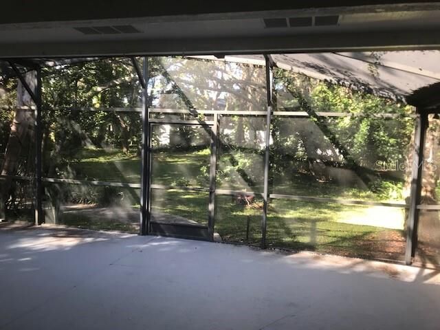 Property Photo:  300 Sun Oaks Court  FL 32746