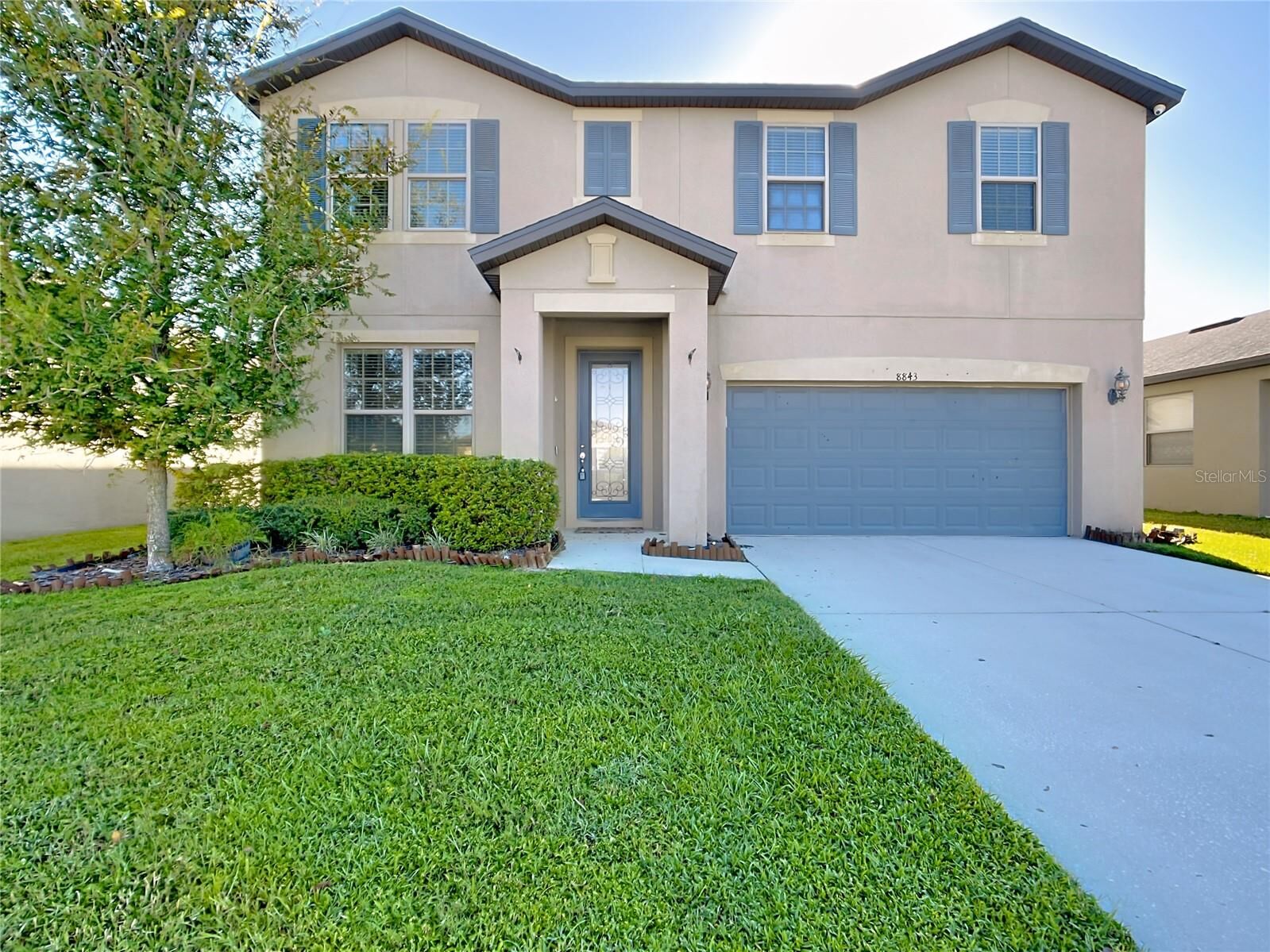 Property Photo:  8843 Conway Road  FL 33868 