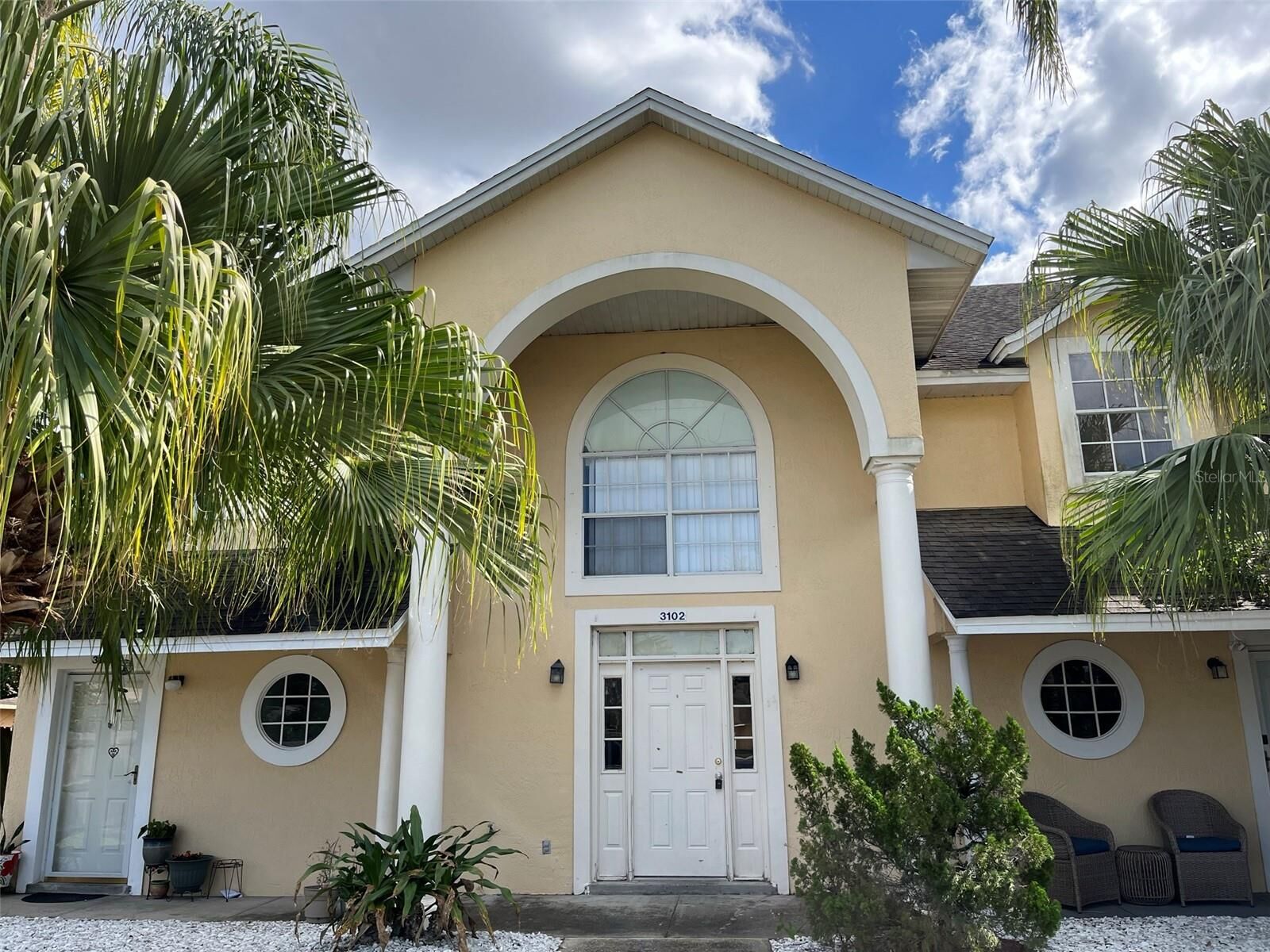 Property Photo:  3102 Enclave Court  FL 34746 