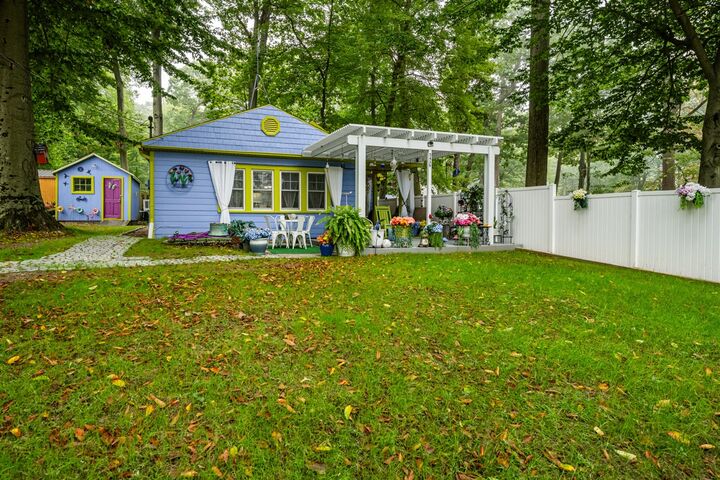 5439 Marquette Drive  Coloma MI 49038-9622 photo