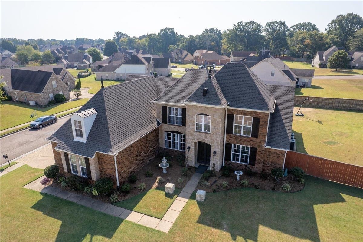 Property Photo:  8051 Laurel Tree Cv  TN 38125 