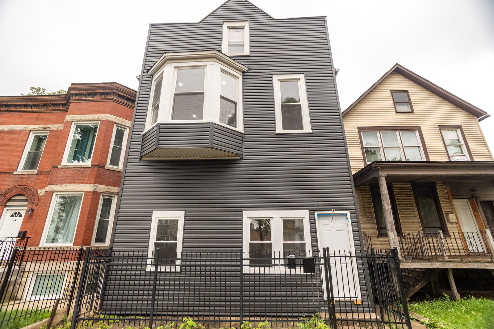 Property Photo: 6214 S Morgan Street IL 60621