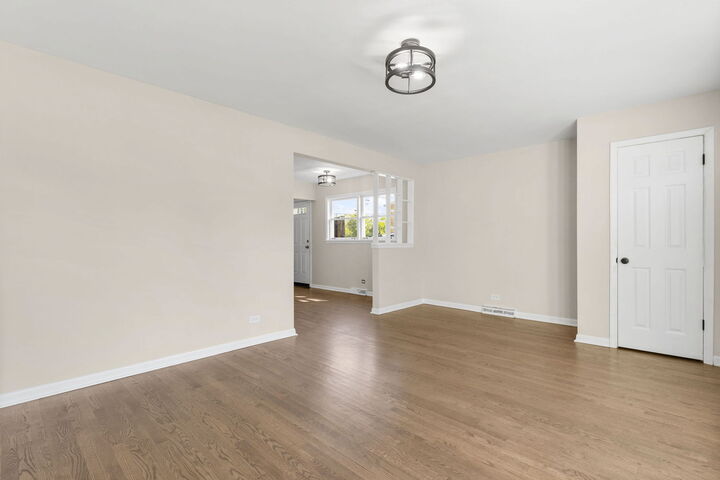 Property Photo:  14637 Vincennes Road  IL 60426 