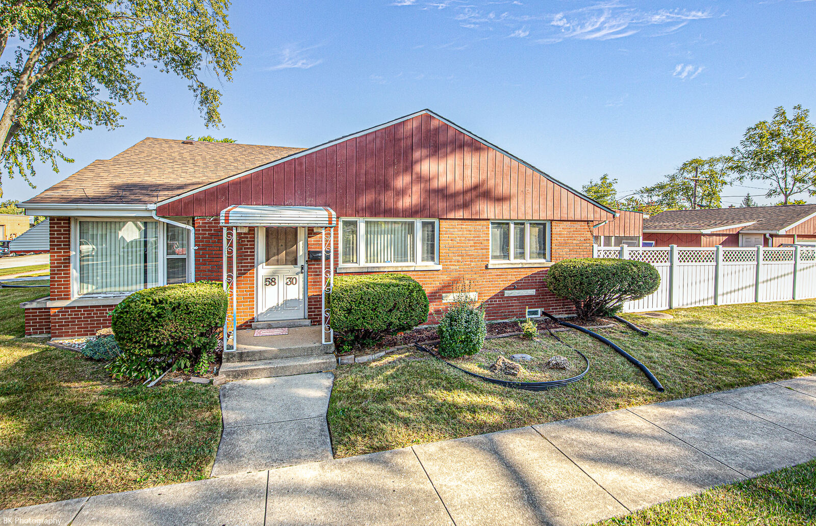 Property Photo:  5830 W 81st Street  IL 60459 