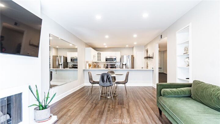 Property Photo:  1940 N Highland 26  CA 90068 