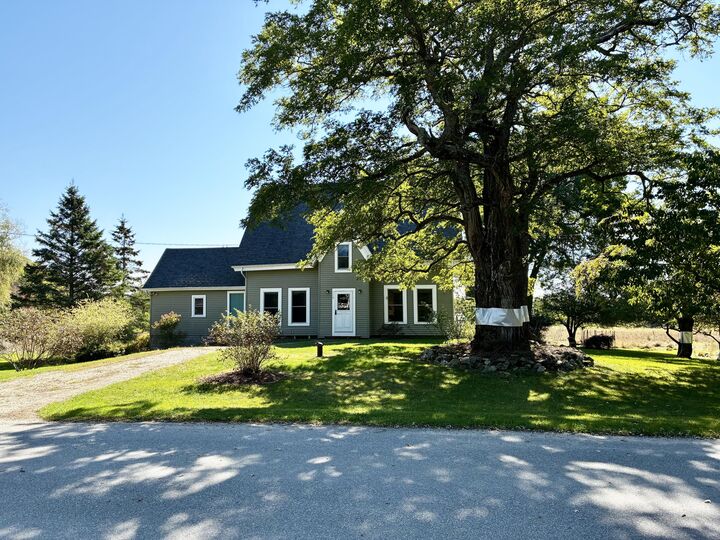 Property Photo:  113 Wardwell Point Road  ME 04476 