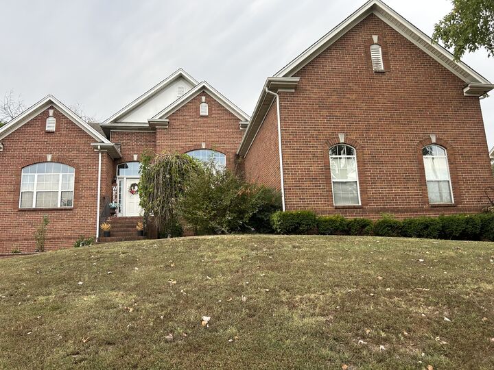 Property Photo:  830 Loretta Dr  TN 37072