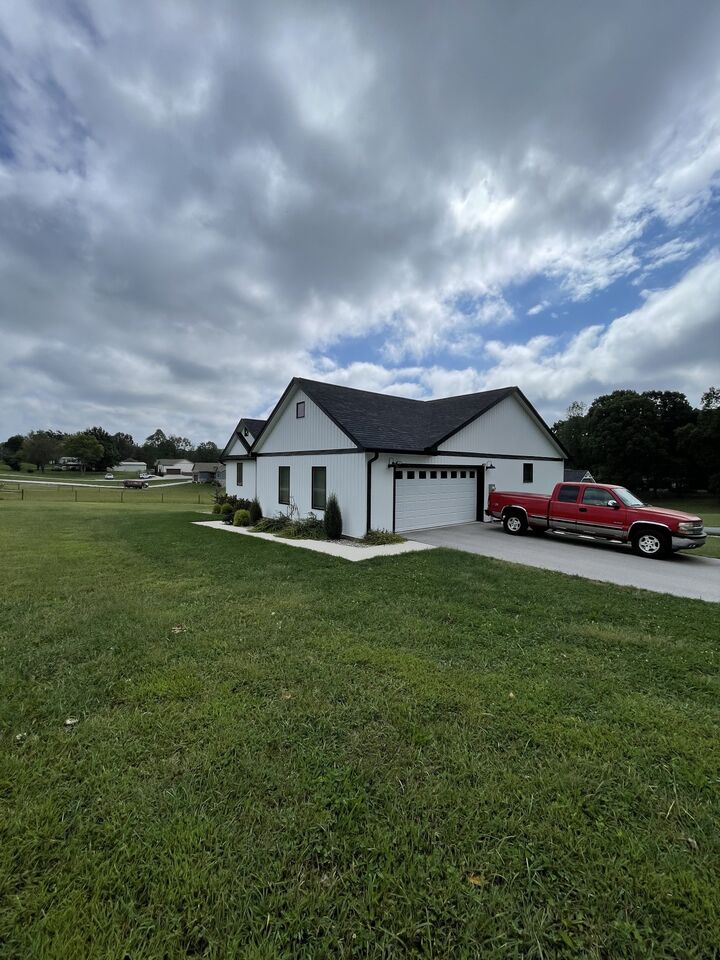 Property Photo: 103 Joe Harris Ln TN 38506