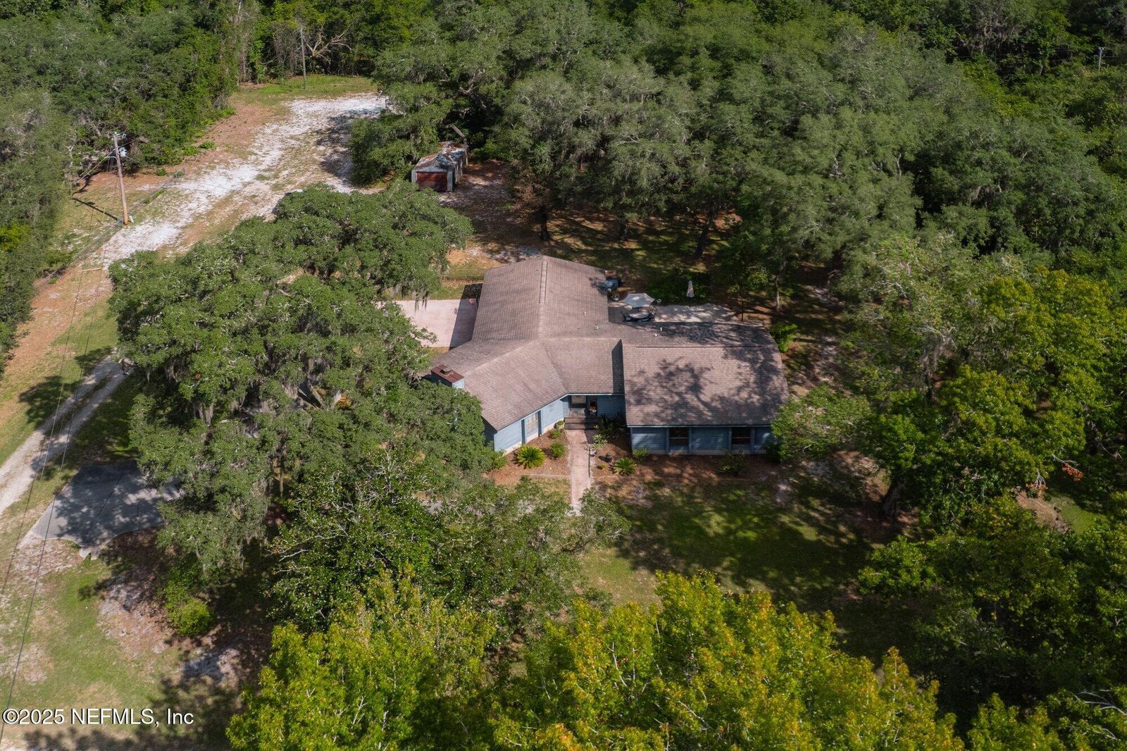 Property Photo:  102 Acosta Creek Drive  FL 32189 
