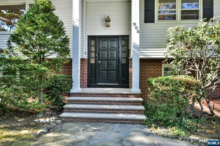 Property Photo:  202 Melrose Place  NJ 07450 