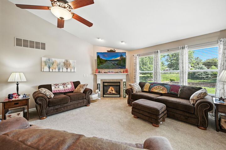 Property Photo:  2732 Coachlight Lane  KY 41005 