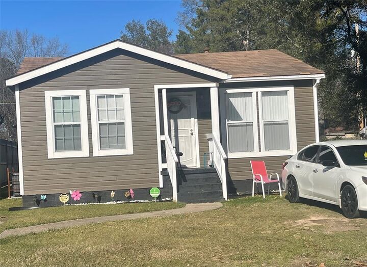Property Photo: 2646 Lindholm Street LA 71108
