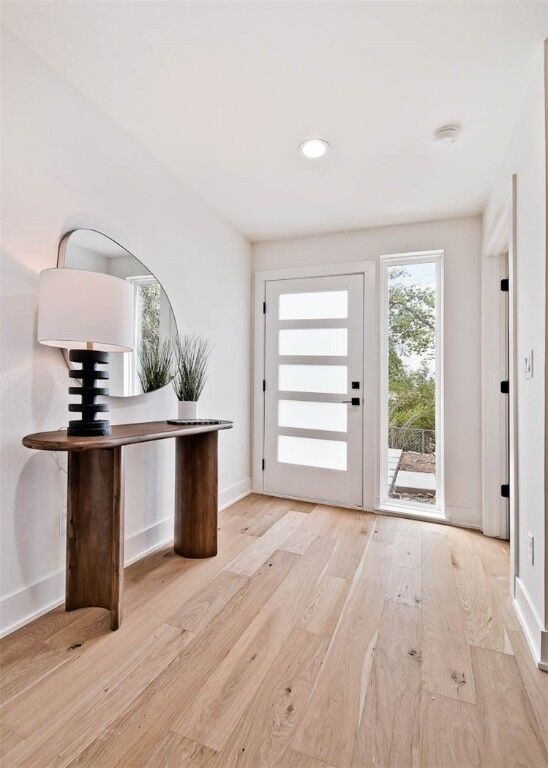 Property Photo:  208 NW 9th Street  AR 72712